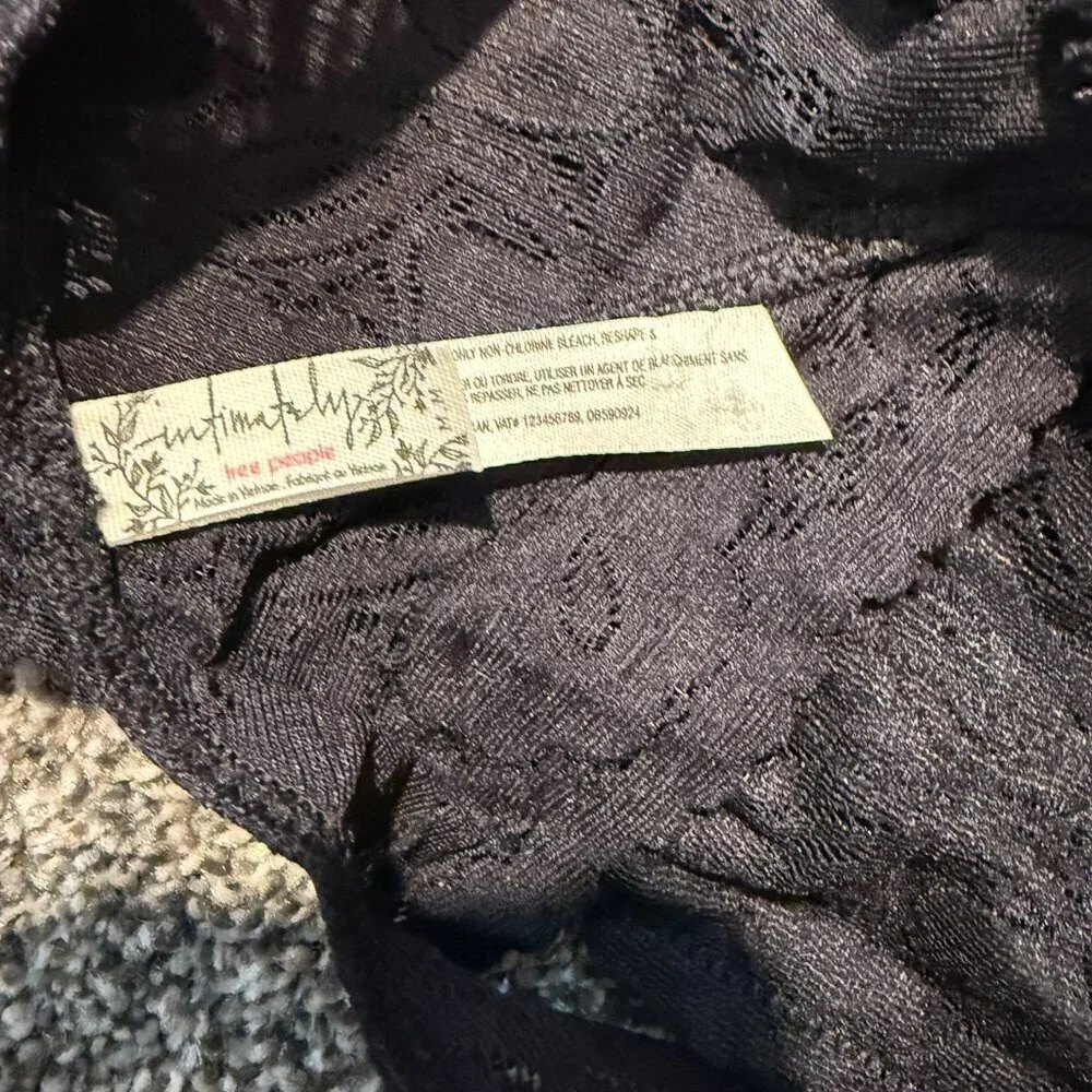 Free People - Galloon Lace Racerback Bralette - Black